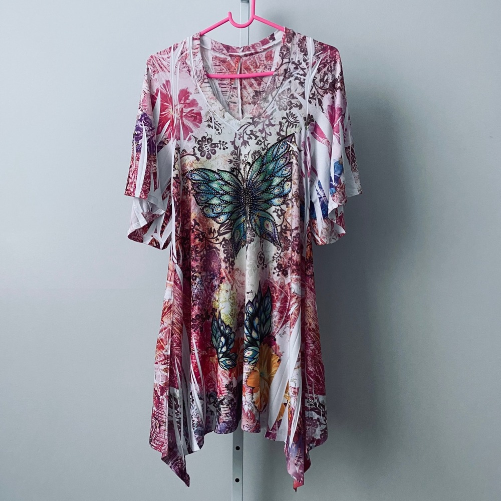 Emma Rose Apparel Boho Beachy Butterfly Rhinestone Tunic Large Pink White